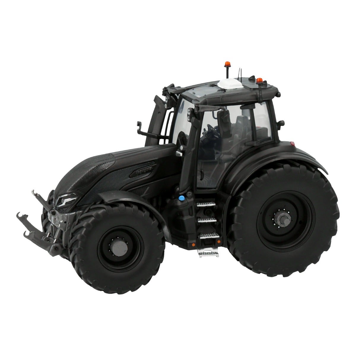 Valtra Q305-1: 32 модель трактора (Collector's Edition, матовый черный) — фото 2