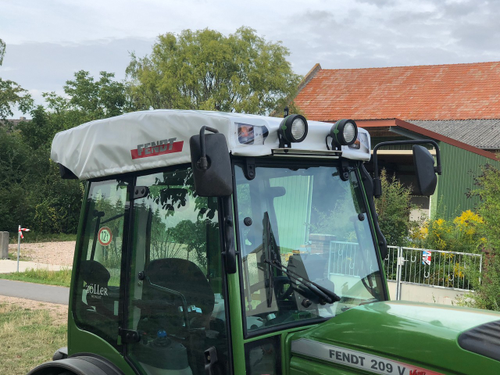 Крышка крыши Fendt без окна для номерного знака Fendt Vario S3 V Modell
